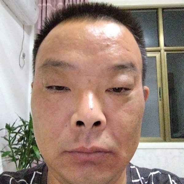 江苏46岁单身帅哥真诚找对象-玉树相亲网