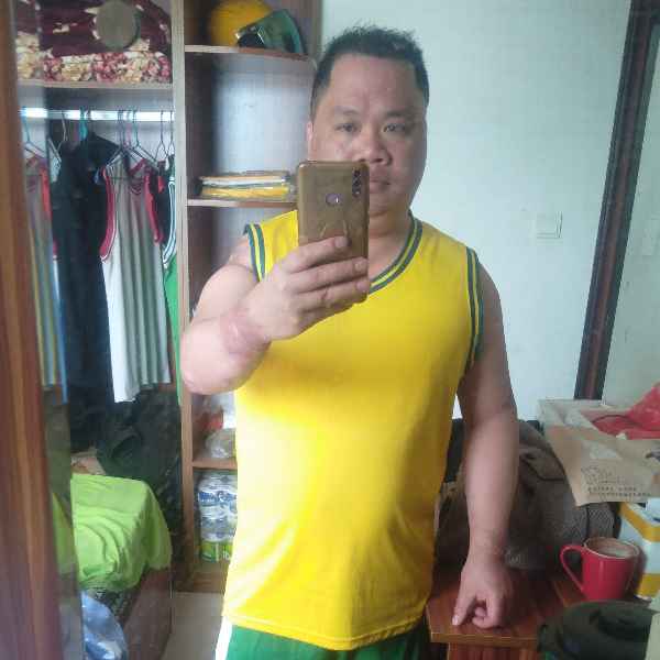 广西34岁单身帅哥真诚找对象-玉树征婚相亲网
