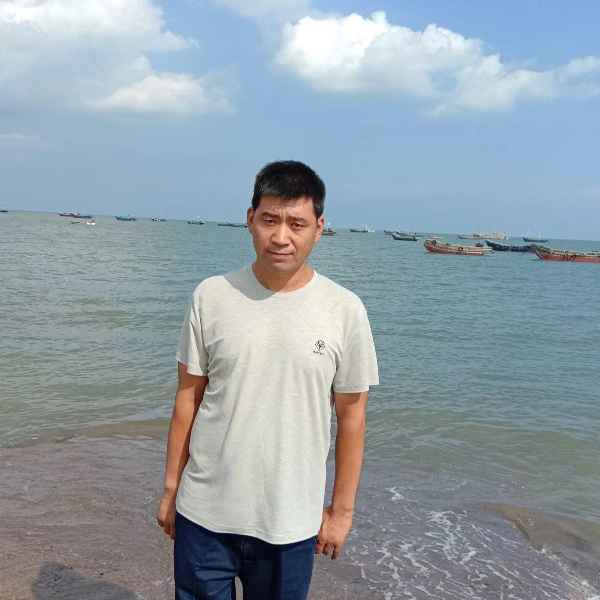 辽宁43岁单身帅哥真诚找对象-玉树征婚相亲网