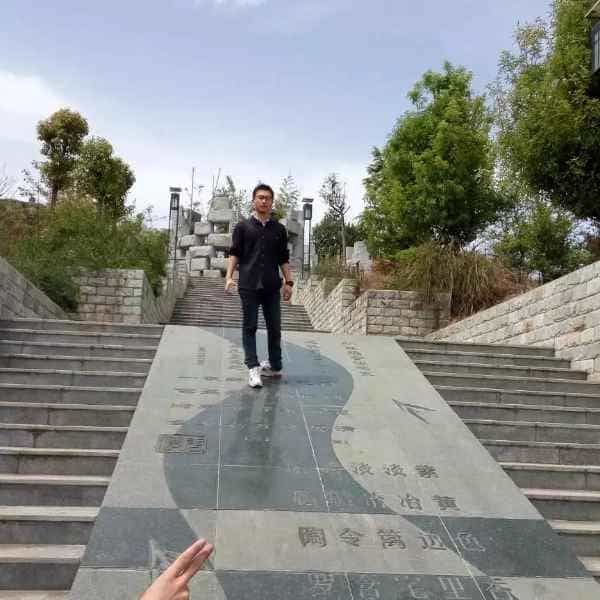 陕西27岁单身帅哥真诚找对象-玉树征婚相亲网