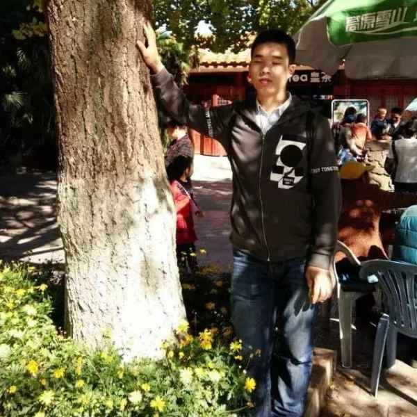 四川33岁单身帅哥真诚找对象-玉树征婚相亲网
