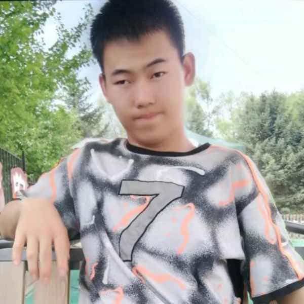 天津20岁单身帅哥真诚找对象-玉树征婚相亲网