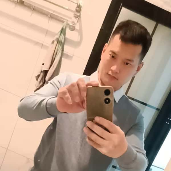 河南31岁单身帅哥真诚找对象-玉树征婚相亲网