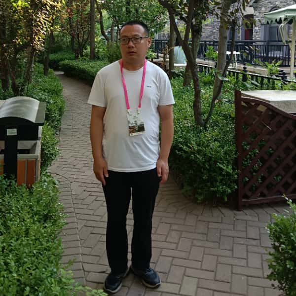 山东40岁单身帅哥真诚找对象-玉树征婚相亲网