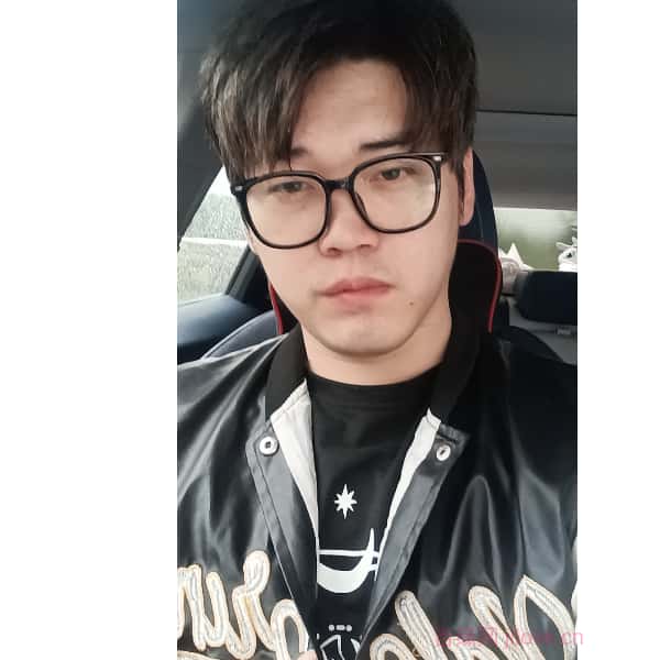 江苏27岁单身帅哥真诚找对象-玉树征婚相亲网