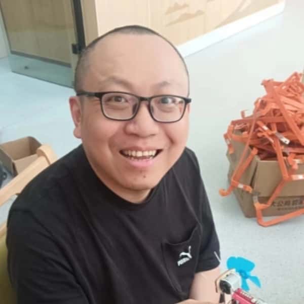 江苏42岁单身帅哥真诚找对象-玉树征婚相亲网