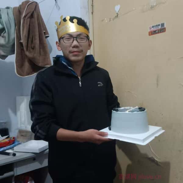山东18岁单身帅哥真诚找对象-玉树征婚相亲网