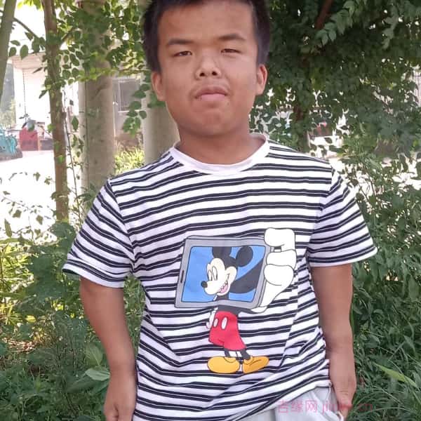 江苏21岁单身帅哥真诚找对象-玉树征婚相亲网