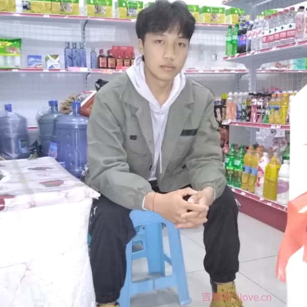 贵州22岁单身帅哥真诚找对象-玉树征婚相亲网