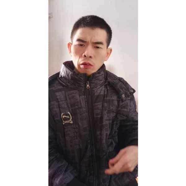 33岁岁四川单身帅哥 - 玉树吉缘网