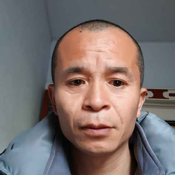43岁岁河南单身帅哥 - 玉树吉缘网