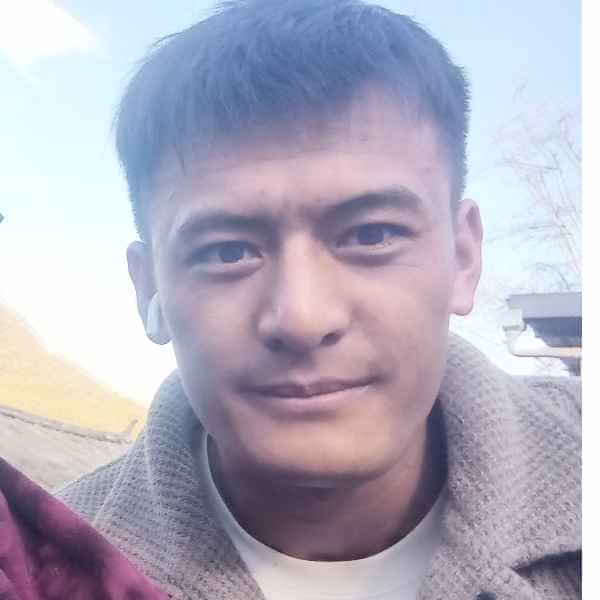 34岁岁云南单身帅哥 - 玉树吉缘网