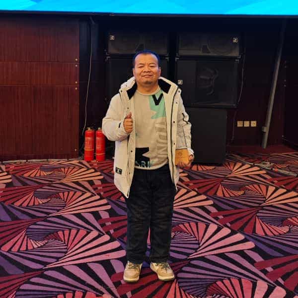 40岁岁辽宁单身帅哥 - 玉树吉缘网
